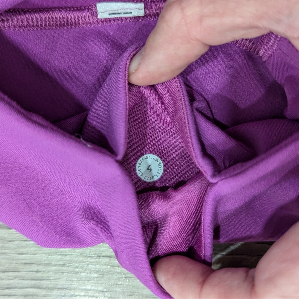Lululemon Align High Rise with pockets - Picture 3 of 7